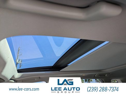 Used 2021 Nissan Rogue Platinum image 19