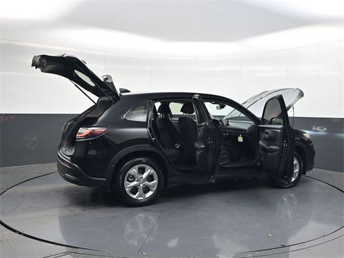 Used 2024 Honda HR-V LX image 37