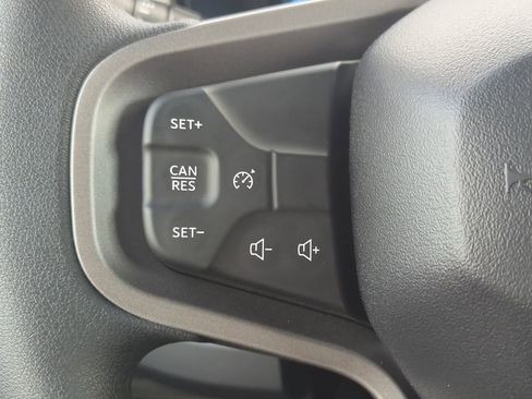 New 2025 Ford Bronco 4-Door image 21