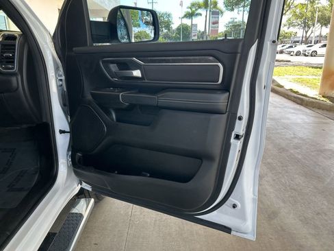 Used 2024 RAM 1500 Big Horn RWD image 28