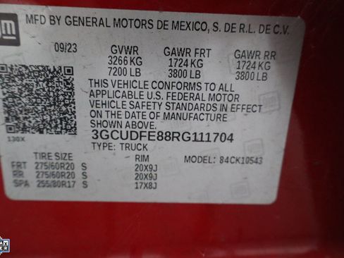 Used 2024 Chevrolet Silverado 1500 LT Trail Boss w/ Convenience Package II image 29