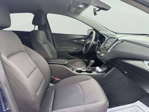 Used 2018 Chevrolet Malibu LS FWD image 23