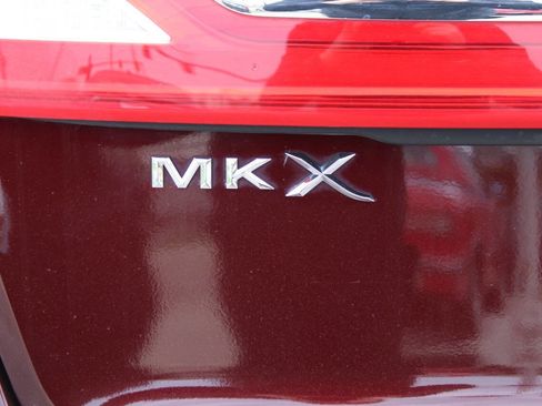 Used 2018 Lincoln MKX Premiere image 11