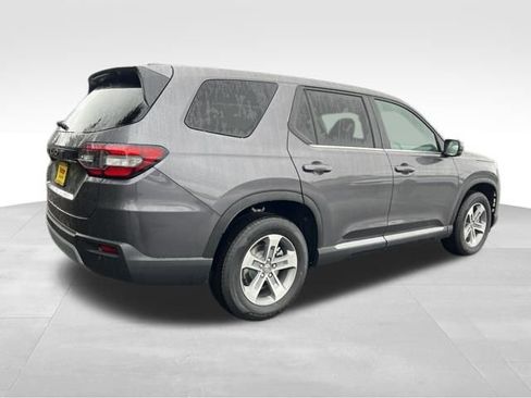 New 2025 Honda Pilot EX-L image 7