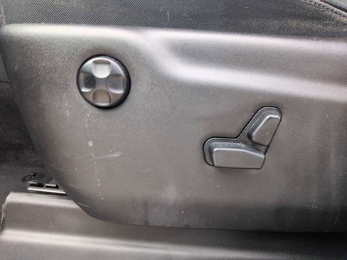 Used 2018 Jeep Grand Cherokee Limited image 15