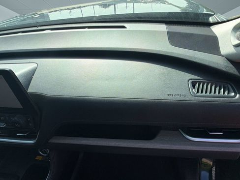 Used 2025 Toyota Grand Highlander FWD image 28