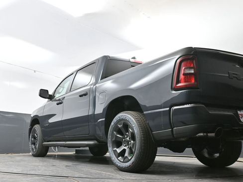 New 2026 RAM 1500 Express AWD/4WD image 42