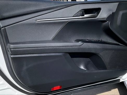 Used 2025 Toyota Camry SE image 24