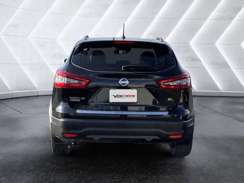 Used 2022 Nissan Rogue Sport SL w/ Premium Package image 5