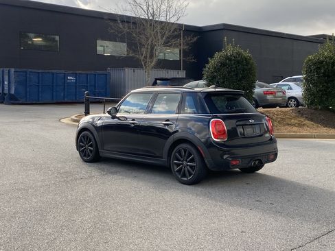 Used 2018 MINI Cooper S image 16