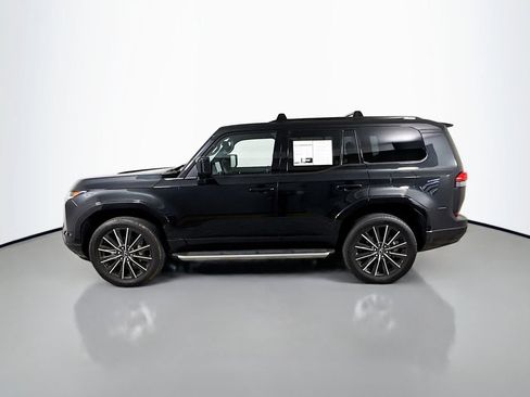 Certified 2024 Lexus GX 550 w/ Accessory Package (Z1) AWD/4WD image 6