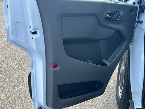 New 2026 Ford Transit 250 148 Medium Roof RWD image 16
