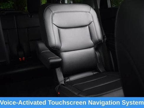 Used 2023 Ford Explorer XLT w/ Equipment Group 202A AWD/4WD image 17