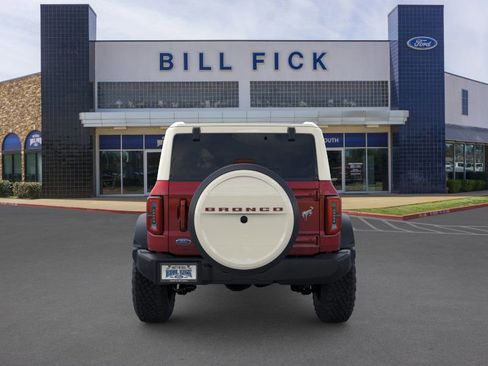 New 2026 Ford Bronco Outer Banks image 5