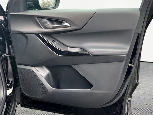 Used 2026 Chevrolet Equinox LT w/ LPO, Floor Liner Package FWD image 30