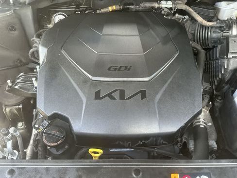 Certified 2022 Kia Telluride S FWD image 19