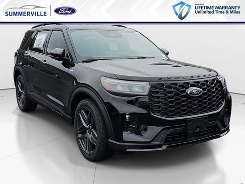 New 2026 Ford Explorer ST-Line w/ ST-Line Street Pack RWD image 1