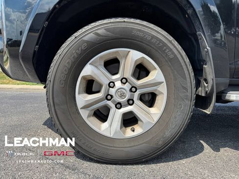 Used 2016 Toyota 4Runner SR5 Premium AWD/4WD image 8