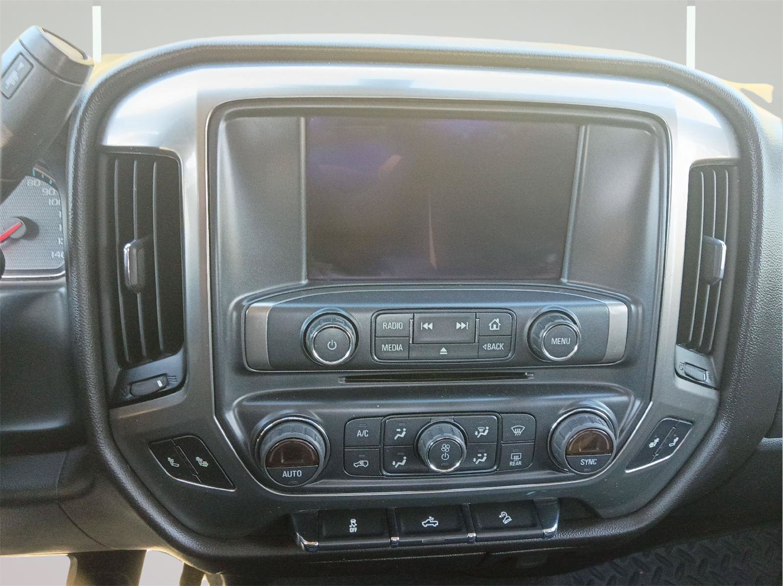 Used 2018 Chevrolet Silverado 1500 LT w/ All Star Edition AWD/4WD image 22