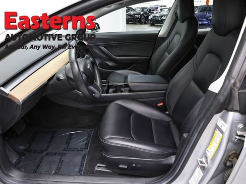 Used 2018 Tesla Model 3 Long Range AWD/4WD image 14