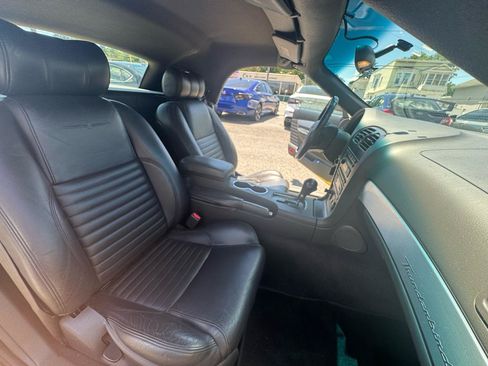 Used 2002 Ford Thunderbird RWD image 21