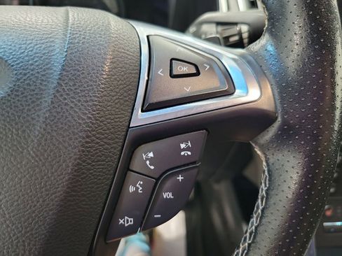 Used 2019 Ford Edge ST AWD/4WD image 38