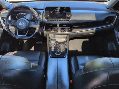 Used 2021 Nissan Rogue SL w/ Premium Package image 17