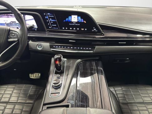 Used 2023 Cadillac Escalade V w/ Heavy-Duty Trailer Package image 18