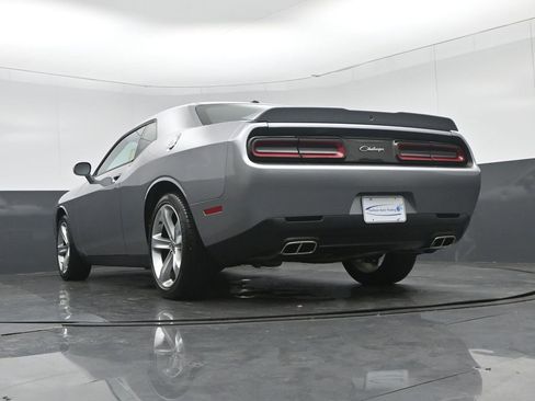 Used 2018 Dodge Challenger SXT w/ Super Sport Group (SS/T) image 48