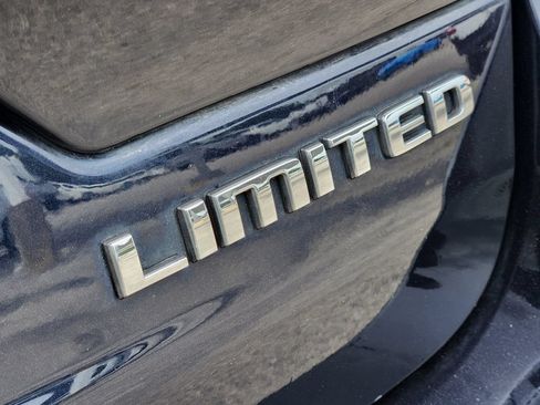 Used 2023 Jeep Grand Cherokee Limited RWD image 12