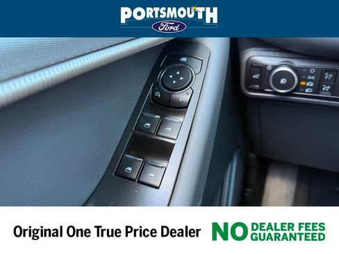 New 2025 Ford Explorer Active w/ Active Comfort Package image 27