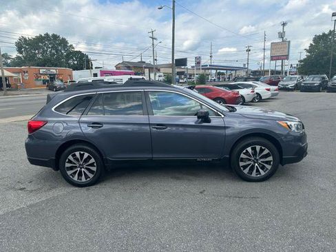 Used 2016 Subaru Outback 2.5i Limited AWD/4WD image 4