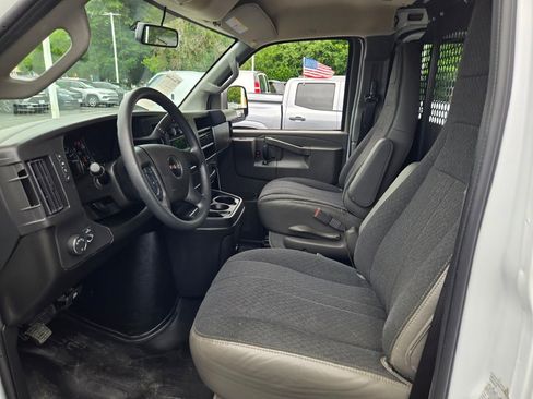 Certified 2024 GMC Savana 2500 w/ Driver Convenience Package RWD image 15