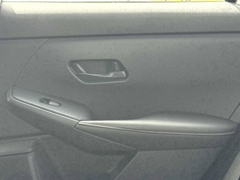 Certified 2024 Nissan Sentra SV image 14