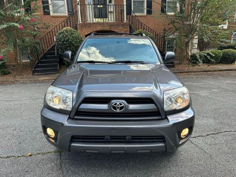 Used 2006 Toyota 4Runner Limited AWD/4WD image 4