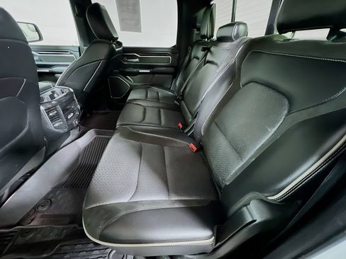 Used 2019 RAM 1500 Laramie AWD/4WD image 21