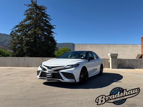 Used 2023 Toyota Camry XSE FWD image 1