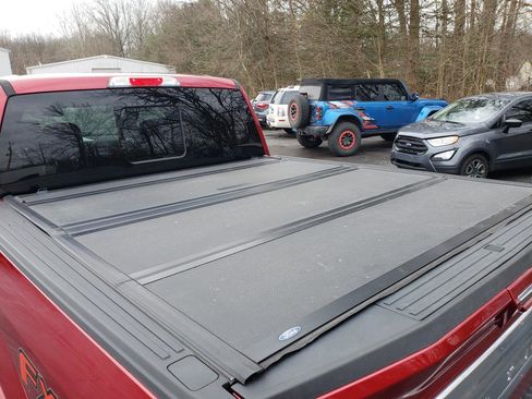 Used 2019 Ford F150 Platinum w/ Equipment Group 701A Luxury image 21