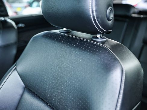 Used 2021 Volkswagen Atlas SE w/ Panoramic Sunroof Package image 36