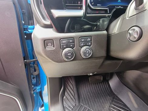Used 2022 Chevrolet Silverado 1500 LTZ AWD/4WD image 23