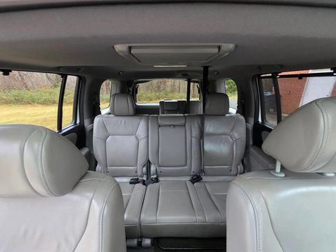 Used 2015 Honda Pilot Touring image 19