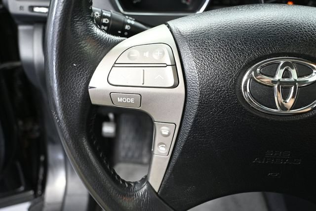 Used 2010 Toyota Highlander Limited AWD/4WD image 22