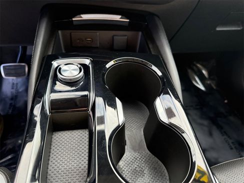 Used 2024 Buick Envision Sport Touring image 30