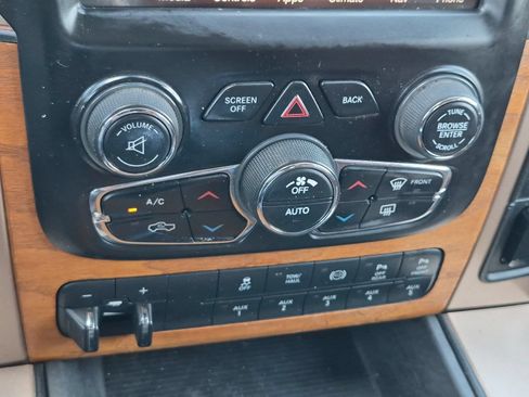 Used 2016 RAM 3500 Laramie Longhorn AWD/4WD image 18