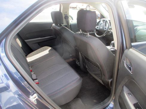 Used 2017 Chevrolet Equinox LT w/ Convenience Package FWD image 8