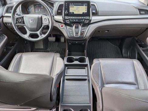 Used 2019 Honda Odyssey Touring image 18