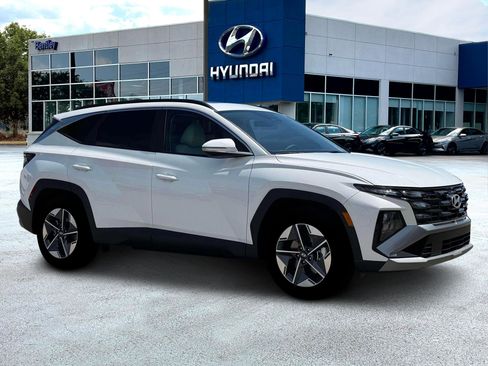 New 2026 Hyundai Tucson SEL FWD image 10