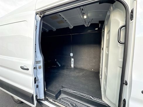 Used 2024 Ford Transit 250 148 High Roof Extended w/ Load Area Protection Package image 12