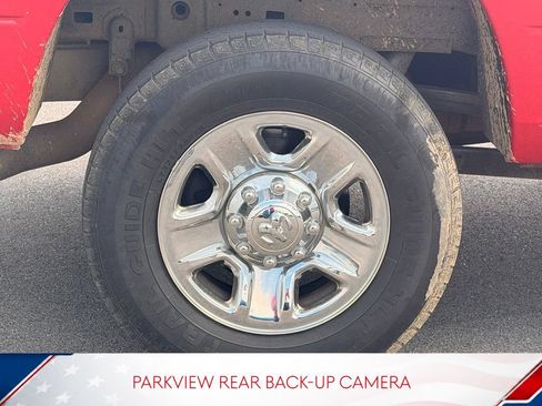 Used 2018 RAM 2500 Tradesman w/ Chrome Appearance Group AWD/4WD image 8