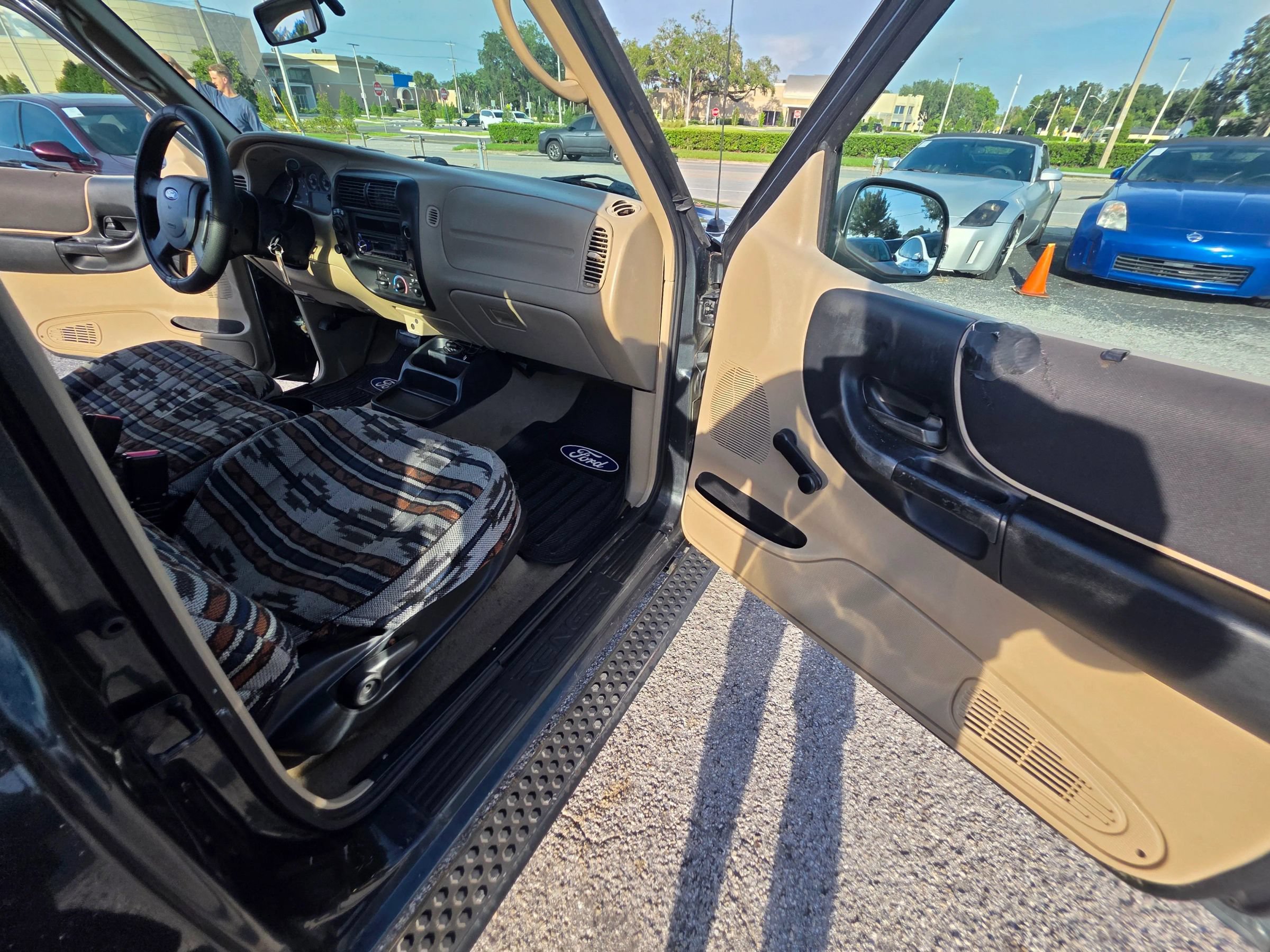 Used 2005 Ford Ranger XLT AWD/4WD image 16